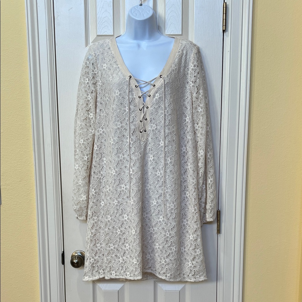 Flying Tomato Women Cream Lace Tunic Lace-Up V-Neck Sz XL Boho Fairy Peasant